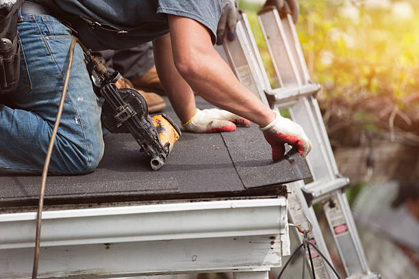 Best Flat Roof Repair Services  in Fincastle, TN